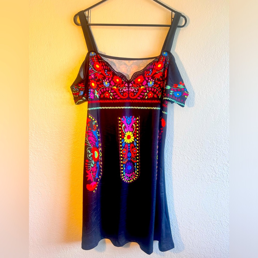 New! M- L Dress
